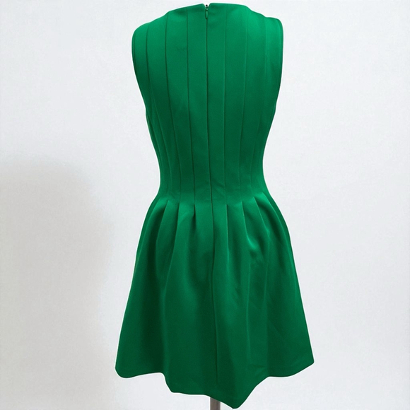 Vince Camuto Green Sleeveless Fit & Flare Dress Women’s Size 6 Pockets Party - Picture 3 of 14